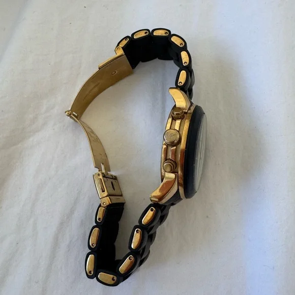 Michael Kors Women's Runway Black Dial Watch MK5191 - Picture 5 of 6